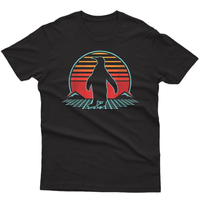 Penguin Retro Vintage 80s Style Animal Lover Gift T-shirt