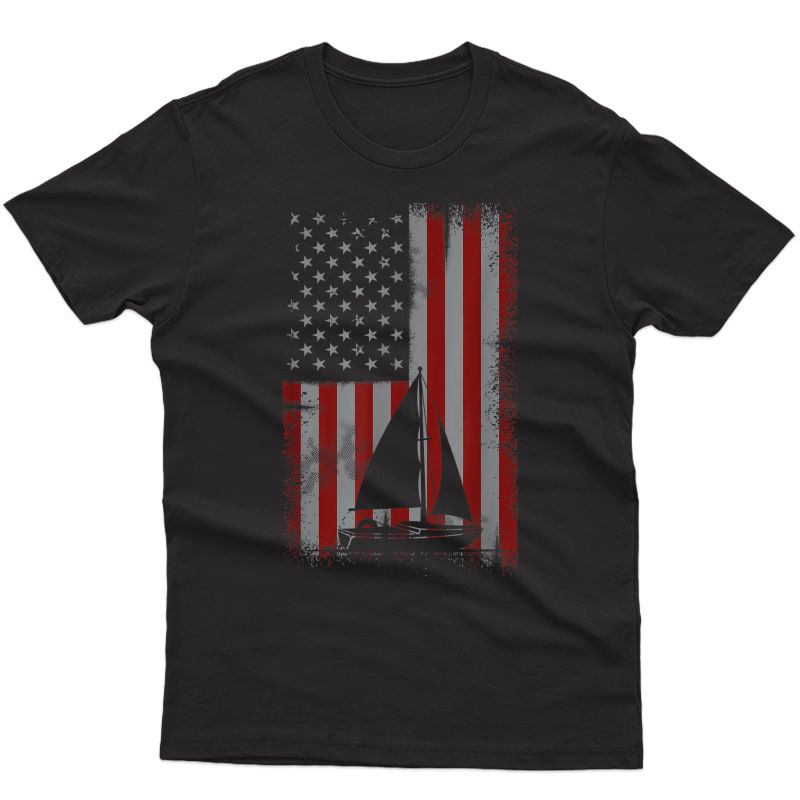 Retro American Flag Sailing Gift Boat Owner Captain Gift T-shirt